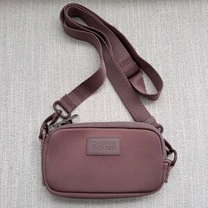 NWOT Dagne Dover Mara Phone Sling Crossbody Bag in Dune